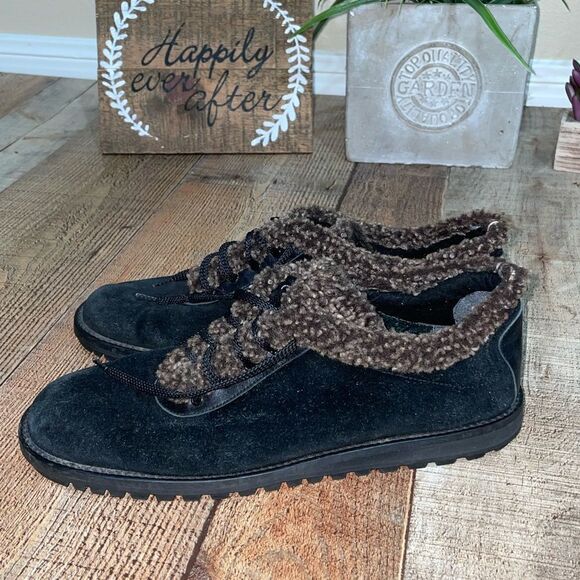 Stuart Weitzman Oxford Shoes Black Suede Faux Fur - Picture 5 of 13